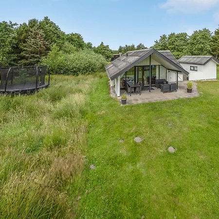 Prázdninový dům Gorazd - 1-2km From The Sea By Interhome *